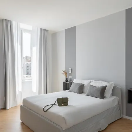Lägenhet Iflat La Dolce - Contemporary Luxury In Rom