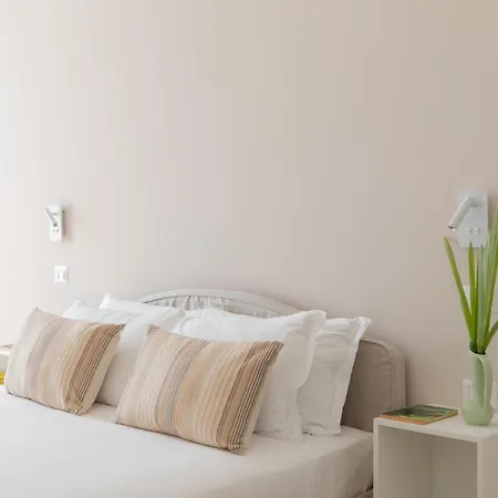 Iflat La Dolce - Contemporary Luxury In *