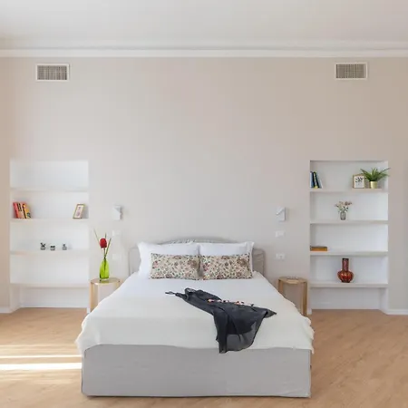 Iflat La Dolce - Contemporary Luxury In *